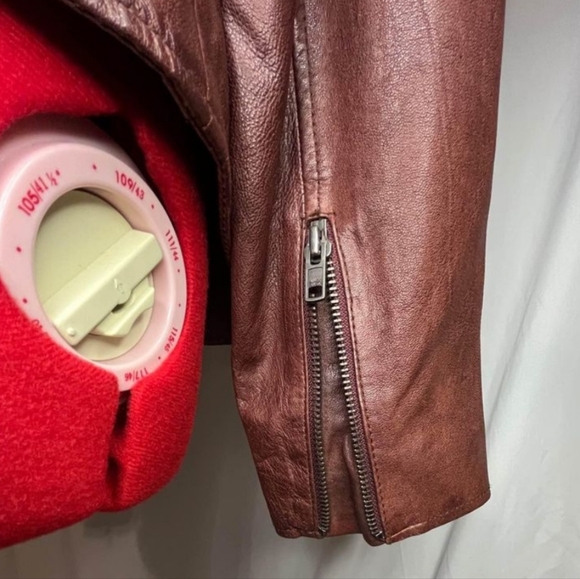 Leather jacket Size XL - Picture 5 of 8